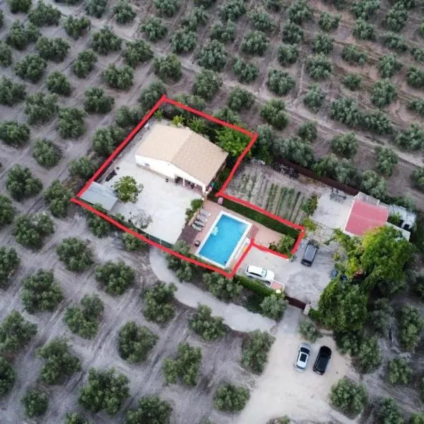 Finca Fuente la Parra, hotel in Lucena