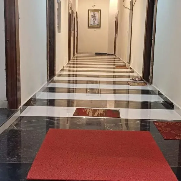 Mukul Guest inn, hotel in Vrindāvan