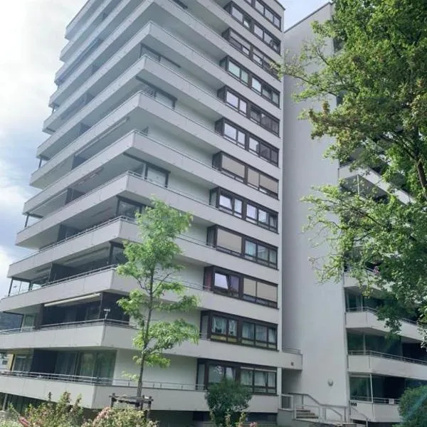 Schlafzimmer, Wohnzimmer, Küche und Bad mit Bergblick, hotel v destinaci Bad Reichenhall