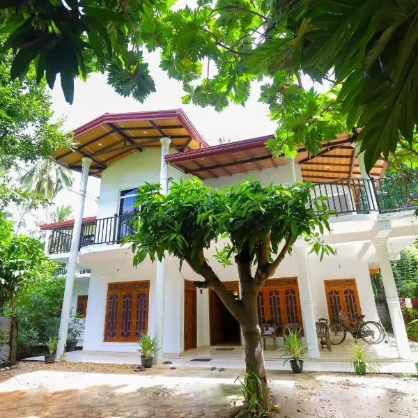 Lake Lower Hotel & Yala Safari, hotel v destinaci Tissamaharama