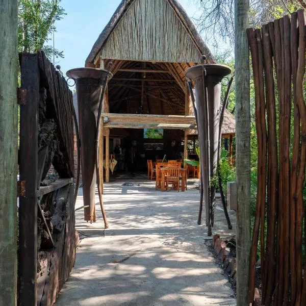 Kruger Maroela Lodge, hotel in Marloth Park