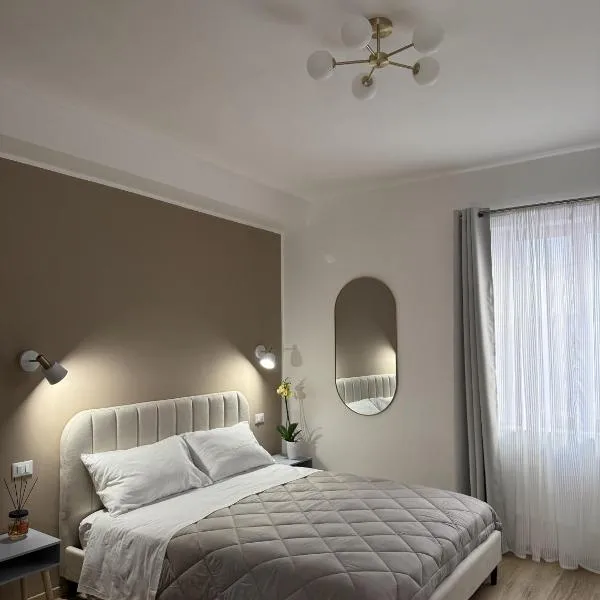Riviera Smart Rooms, hotel a Fondi