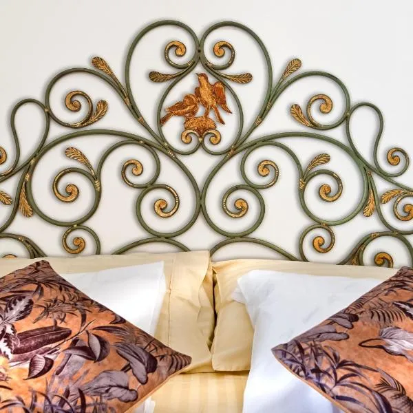 Lilly & il Vagabondo, hotel v destinaci Castel Gandolfo