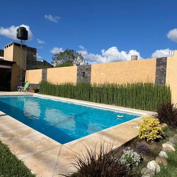 El Quincho, hotel en Lobos