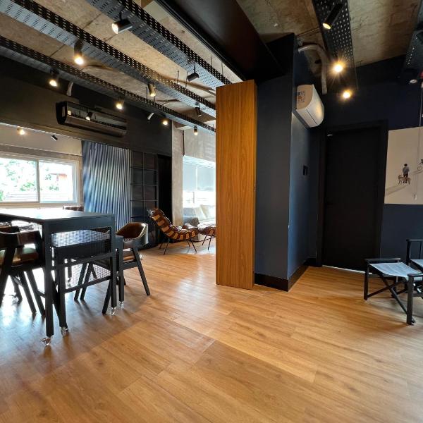 Tribeca 402