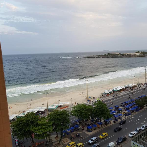 Apartamento de frente para o mar 08
