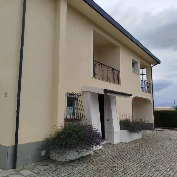 Casa Rosella, hotel v destinaci Albenga