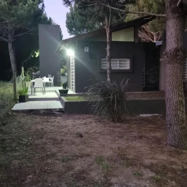 Lucila suites bosque, hotel di La Lucila del Mar