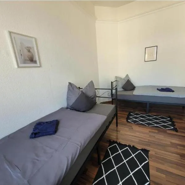 Stellas Monteurswohnungen, hotel in Crimmitschau