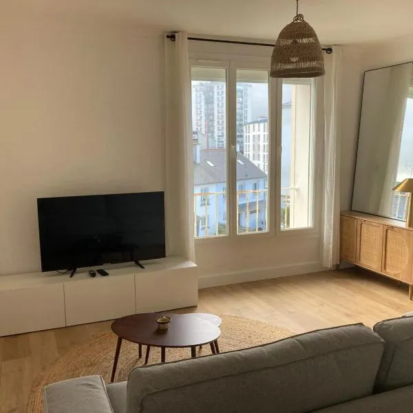 63m2 Lumineux proche Stang Alar, khách sạn ở Brest