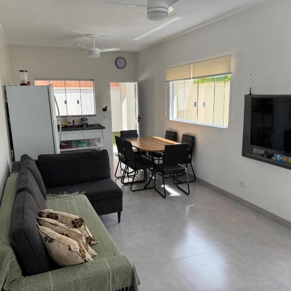 Casa nova térrea familiar com ar condicionado e estacionamento em Cananeia - Foto 5