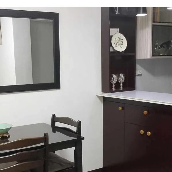 Estien’s Cozy Condotel to Stay, hotel v destinaci Imus