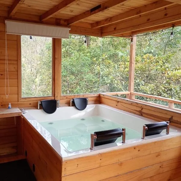 Ecocabañas B&B - Cabaña de lujo con jacuzzi privado cerca a termales, hotel v destinaci Choachí