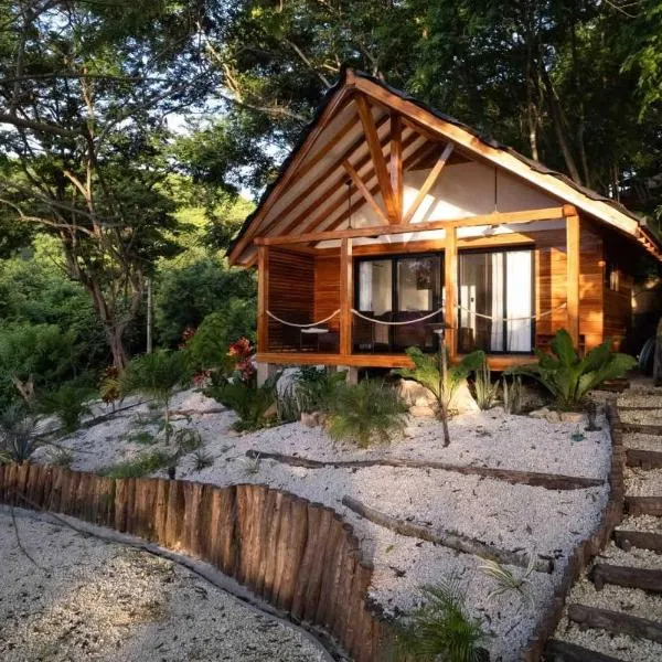 Beach resort playa Leona – hotel w mieście Gigantes