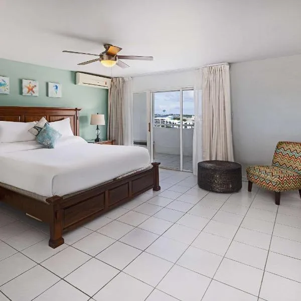 The Atrium Beach Resort and Spa, Ascend Hotel Collection, hotel in Simpson Bay