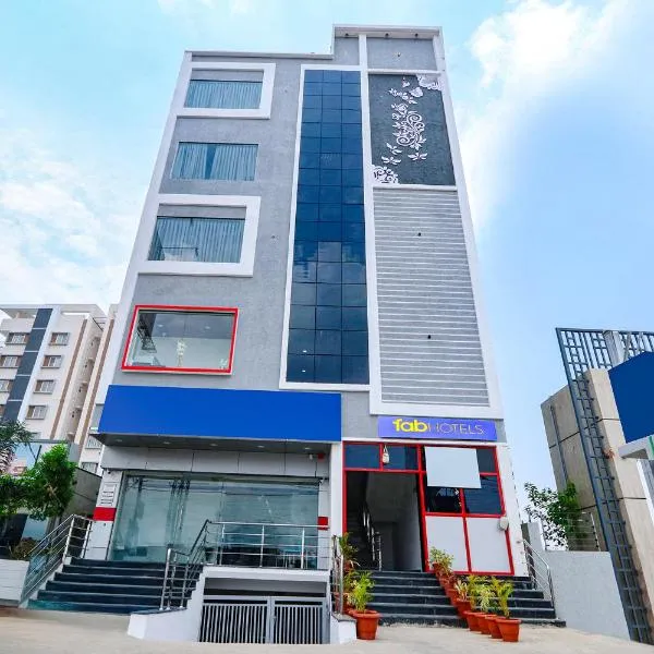 FabHotel VKs - Nr UMCC Shahpur, Jeedimetla, hotel v destinaci Hajdarábád