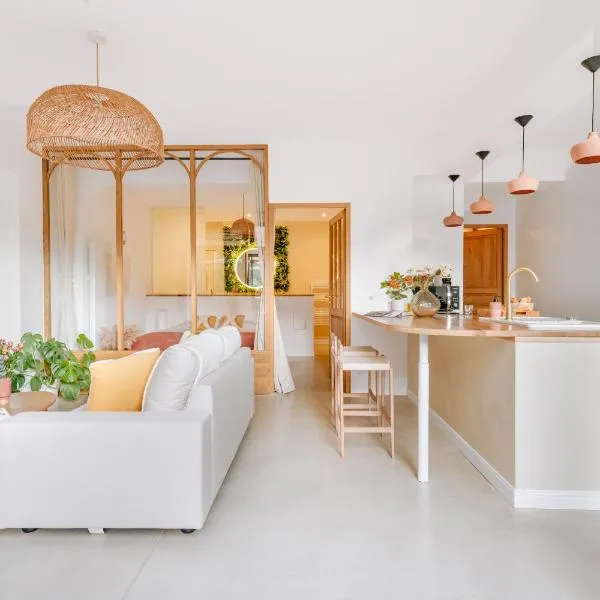 Hermès - Loft avec jacuzzi & terrasse, hotel di Nyons