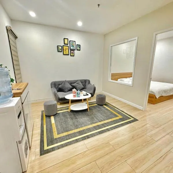 Pan House, hotel di Hanoi