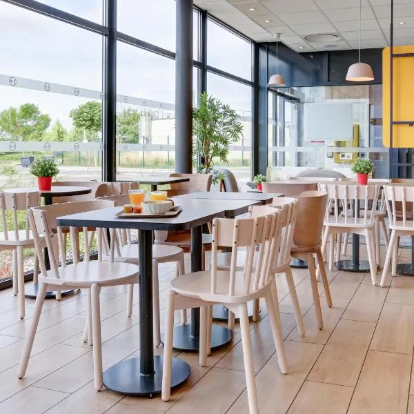 B&B HOTEL Reims Croix Blandin, hotel en Reims