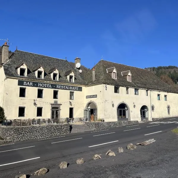 Gîte-Auberge du Pont de Lanau, hotel v destinácii Neuvéglise