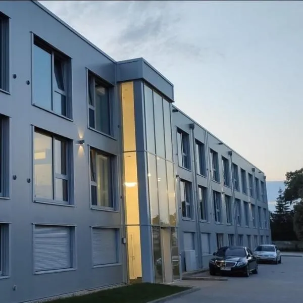 Gemütliches Apartment,Bad,Küche, Wifi am Rande Hannovers, hotel v destinaci Wedemark