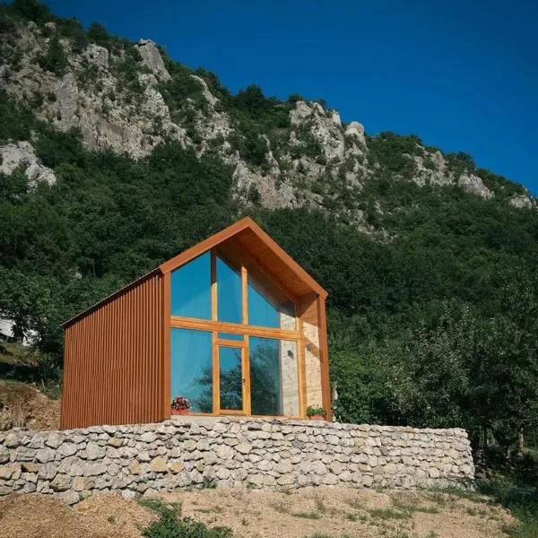 Ostrog Wood House, hotel v destinaci Železnička Stanica Dabovići
