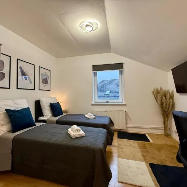 TT Living Apartments Rellingen I 1 & 2 Schlafzimmer I Küche I Spülmaschine I Parkplatz – hotel w mieście Rellingen