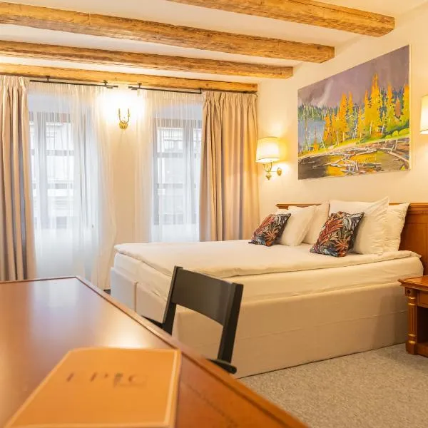 Epic rooms, hotel in Braşov