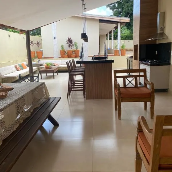 Casa Canto do Bambu, hotel v destinaci Delfinópolis