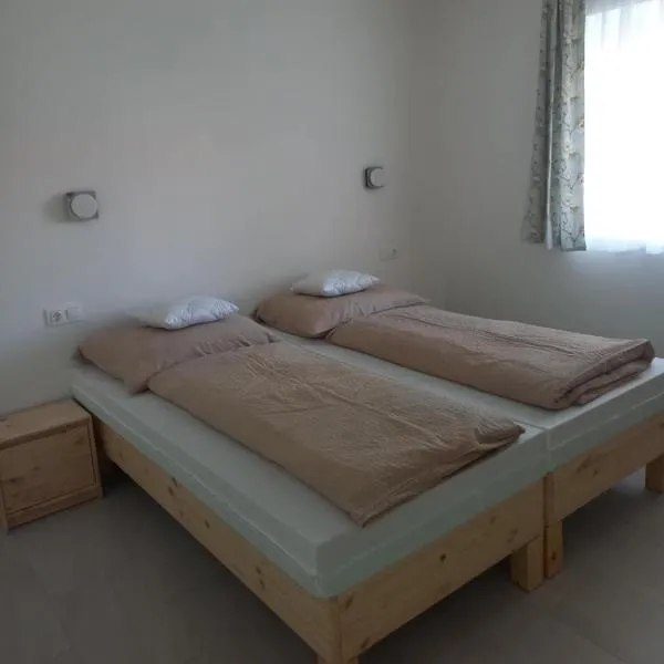 BB64 Apartmanház, hotel Békéscsabán