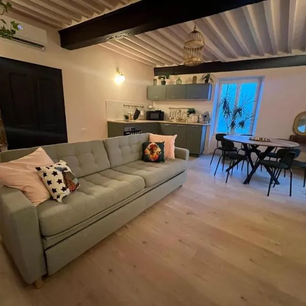 Appartement privé rose – hotel w mieście Vinzieux