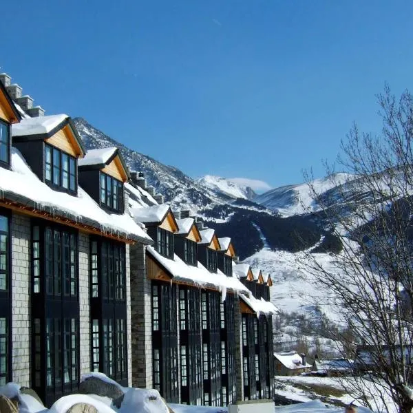 Apartamentos HG Cerler, hotel in Cerler