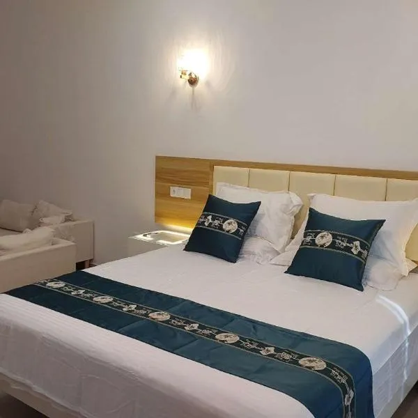 Lily holiday hotel, hotel v destinaci Mindelo