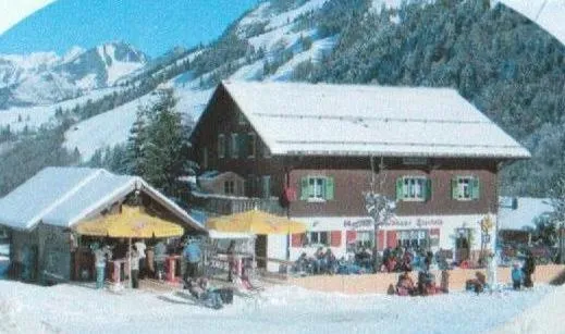 Gasthaus Waldhaus, hotel en Melchtal