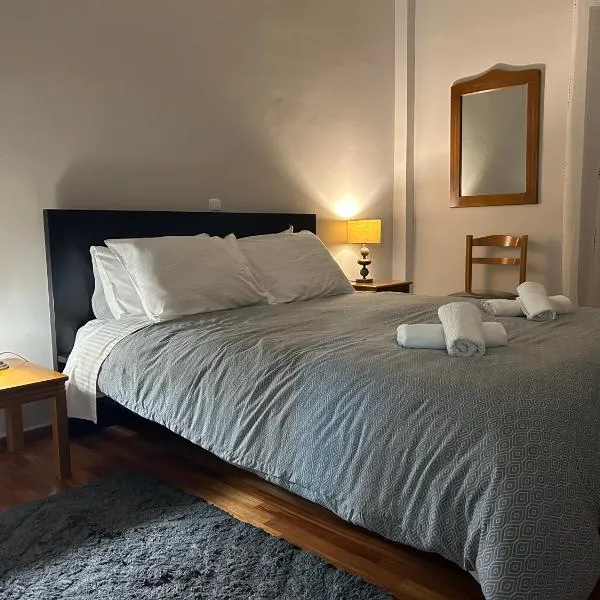 MARIAS APARTMENT SMART KEY BOX by PROJECT 86 IKE, hotel in Agrinion