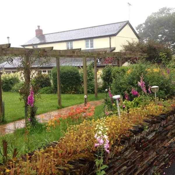 Barton Gate Farm B&B, ξενοδοχείο σε Bude