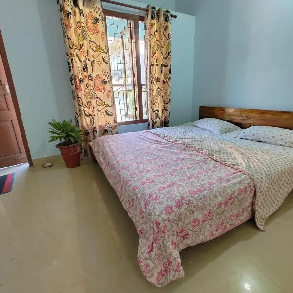 Tales of Guwahati IV 1BHK - AC extra 200, hotel v destinaci Guváhátí