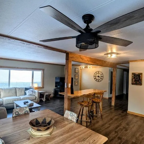 Hillcrest Hideaway: Spacious Mountain View Oasis, hotel en Hillcrest Mines