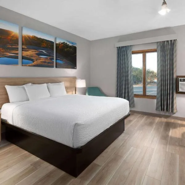 Days Inn by Wyndham Hutchinson, hotel v destinaci Hutchinson