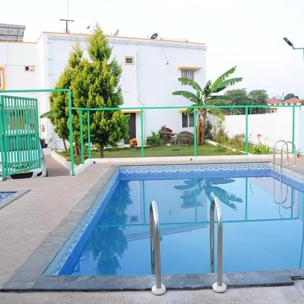 Green Apple Resorts, hotel di Yelagiri
