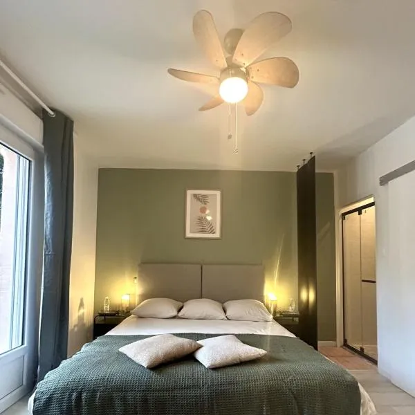 Demeure de l'Estuaire, Hotel in Plassac