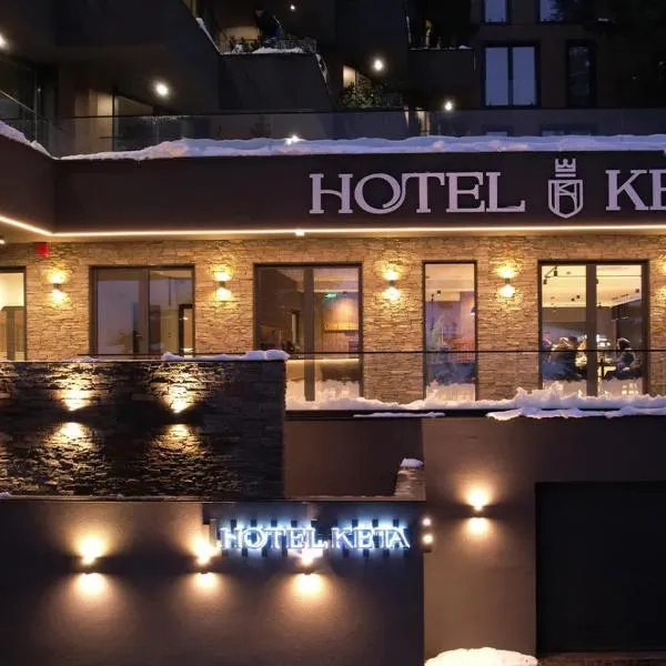 Keta Hotel & Spa - Mavrovo، فندق في مافروفو