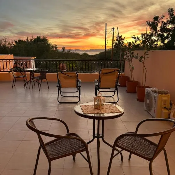 Tres Iguanas Apart Hotel - New, cozy & spacious flats, short walk to beach, hotel v destinaci Loreto