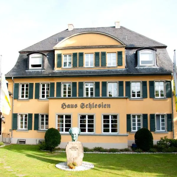 Haus Schlesien, hotel Königswinterben