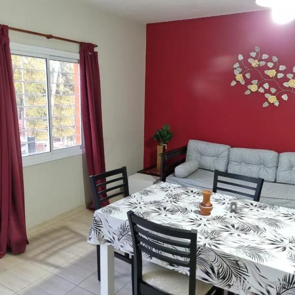 Hermoso Departamento en Quines, hotel v destinaci Quines