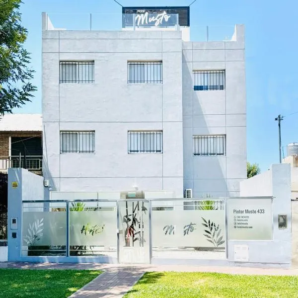 Hotel Musto, hotel in Rosario