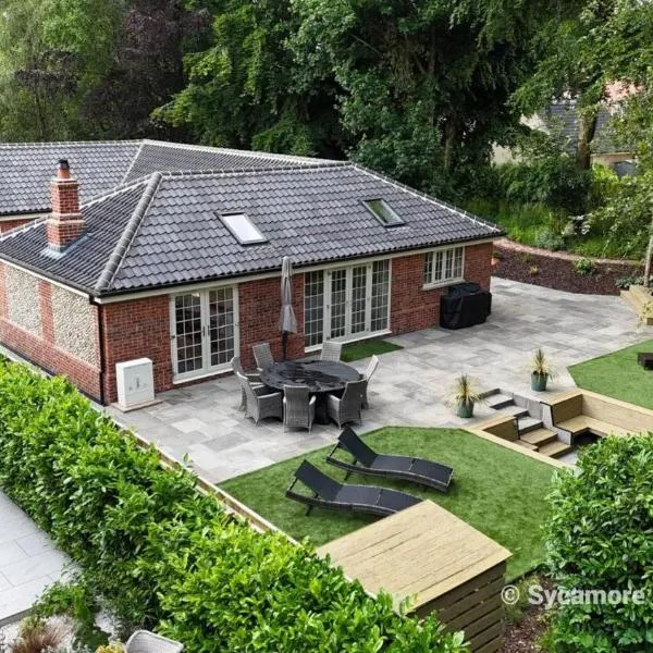 Sycamore Barn, hotel i Holt