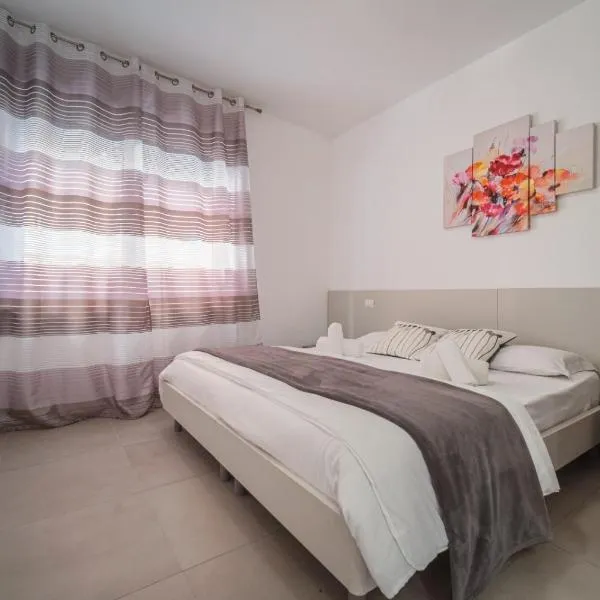 Flower Taormina Apartment, Hotel in Taormina