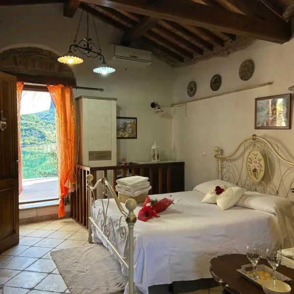 B&B La Casetta sul Lago, hotel v destinaci Colle di Tora