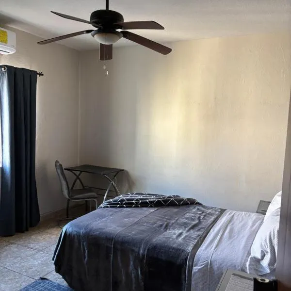 Habitacion Cedro, hotel a Saltillo